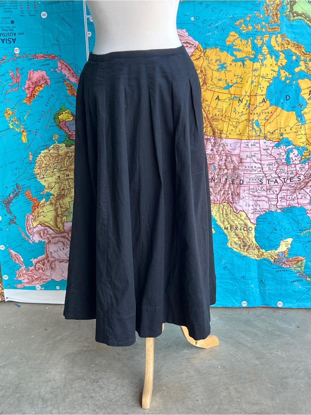Banana Republic Black A-Line Midi Skirt